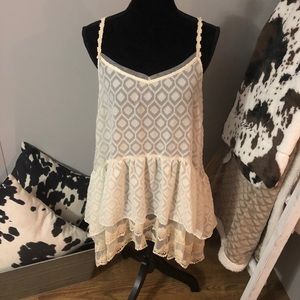 boutique lace tank